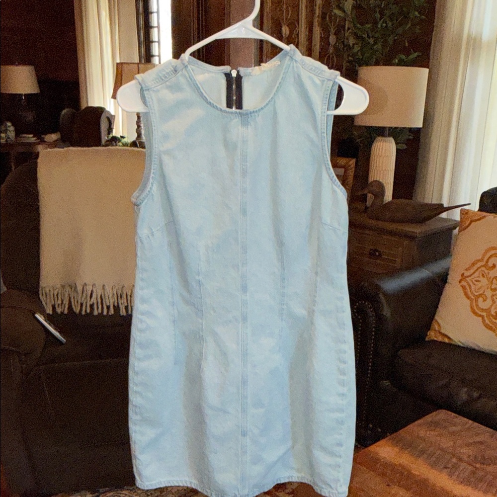 Sleeveless Light Blue Midi Dress - Classic Shift Style